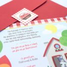 Προσκλητήριο Βάπτισης: Φάκελος γραμμωτός κόκκινος, καρτάκι με θέμα φράουλες και Κάρτα μπιμπικωτή υπόλευκη και θέμα κοκκινοσκουφίτσα_Κωδικός 50606
