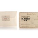 Προσκλητήριο Γάμου και Βάπτισης: Φάκελος διάστασης 12x17,8 εκατ. σε χαρτί γκοφρέ (ανάγλυφο) μπιμπικωτό ζαχαρί 140 γραμ., καρτάκι 4,5x6,5 εκατ. με ονόματα και γωνιοκοπή και Κάρτα σε χαρτί λείο κρεμ 250 γραμ. με γωνιοκοπή και εκτύπωση μελάνι με θέμα card postal_Κωδικός 5939