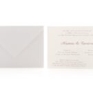 Προσκλητήριο Γάμου: Φάκελος διάστασης 16x22 εκατ. σε χαρτί γκοφρέ (ανάγλυφο) μπιμπικωτό λευκό 150 γραμ. και Κάρτα σε χαρτί γκοφρέ (ανάγλυφο) μπιμπικωτό λευκό 250 γραμ. με εκτύπωση μελάνι σε χρώμα γκρι (κείμενο) και μπορντώ (ονόματα) και θέμα φύλλα δέντρου ζωής με εκτύπωση βαθυτυπία (letterpress) χωρίς χρώμα_Κωδικός 6102