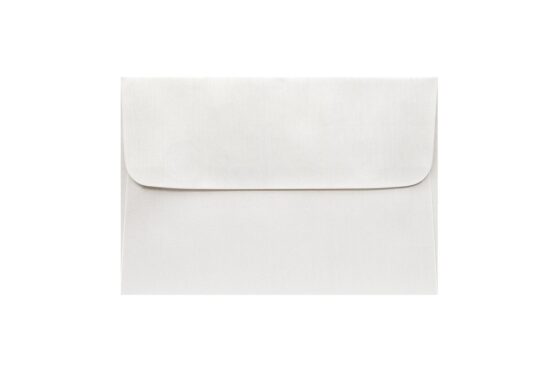 Φάκελος 12,8x18,8 επιχρισμένο μεταλλικό λευκό γραμμωτό silk