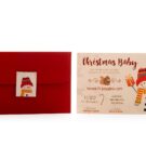 Προσκλητήριο Βάπτισης: Φάκελος διάστασης 12,7x18,8 εκατ. σε χαρτί γκοφρέ (γραμμωτό) κόκκινο 160γραμ., καρτάκι 5x4εκατ. και Κάρτα σε χαρτί βελούδο (λείο με άγρια υφή) υπόλευκο 250 γραμ. με εκτύπωση μελάνι και θέμα χιονάνθρωπος, σκίουρος, card postal, Χριστούγεννα_Κωδικός ΒΝΣ60002